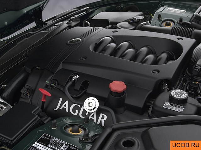 Convertible 2003 года Jaguar XK в 3D. Моторный отсек.