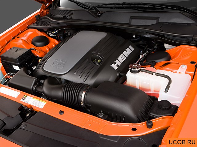 Coupe 2009 года Dodge Challenger в 3D. Моторный отсек.