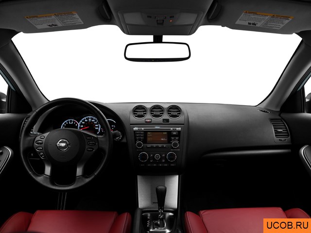 Coupe 2012 года Nissan Altima в 3D. Вид водительского места.