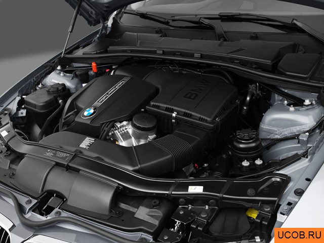 Coupe 2012 года BMW 3-series в 3D. Моторный отсек.